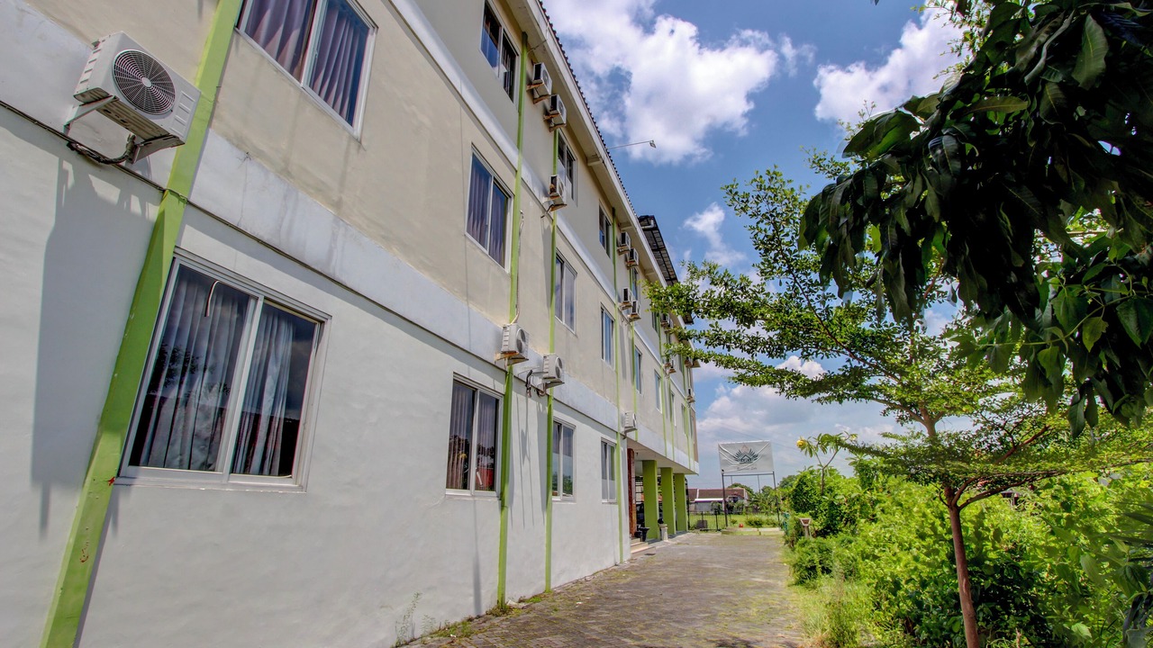 Photo of Outdoor in Laweyan
