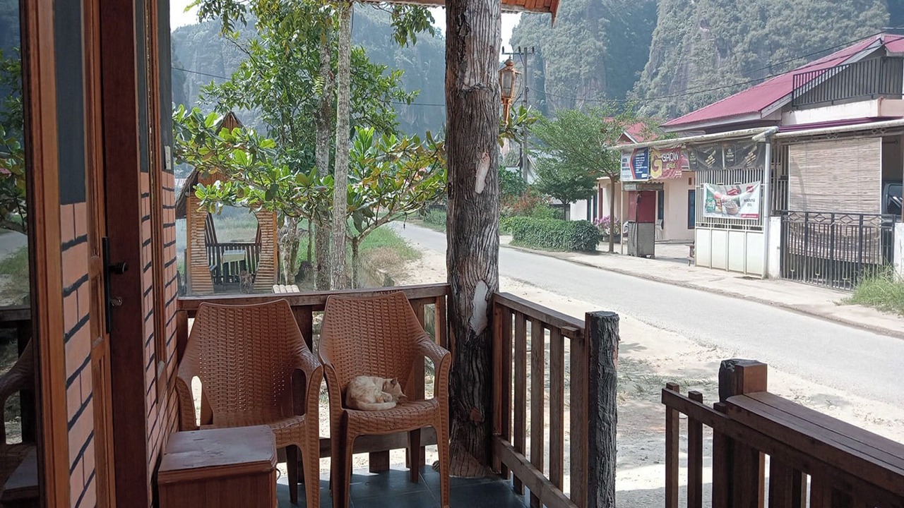 Photo of Others in Harau