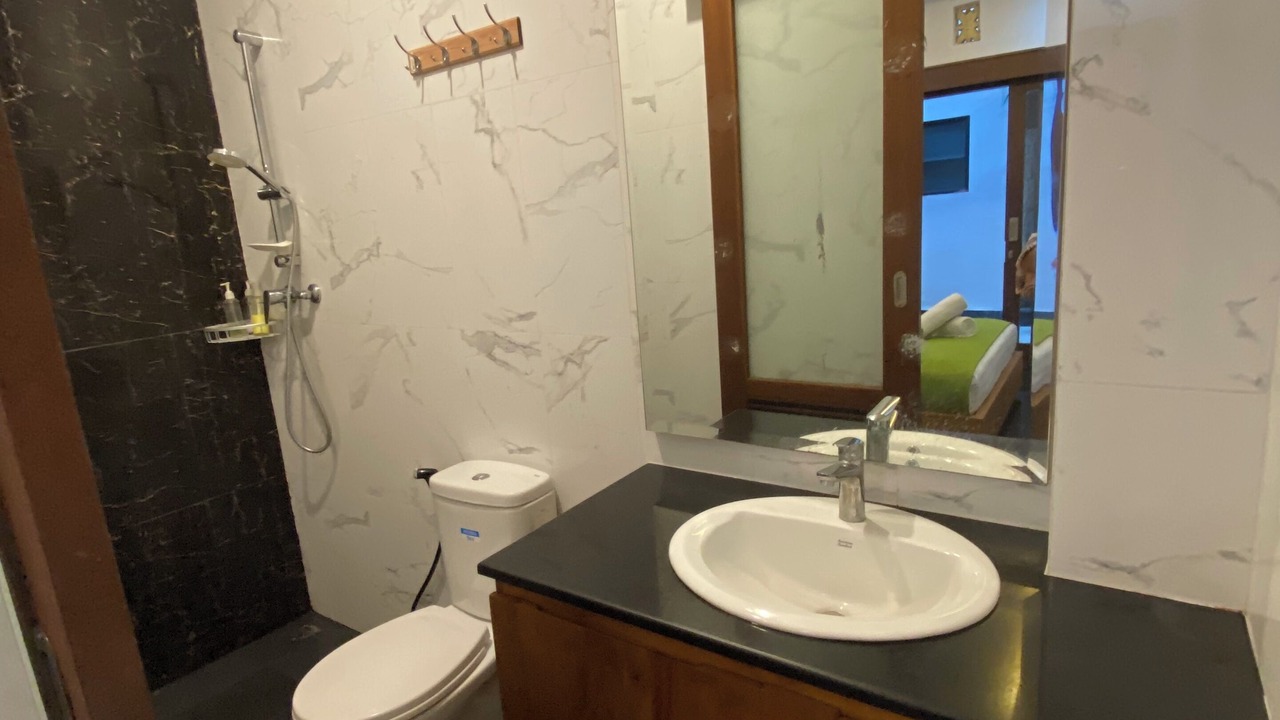 Photo of Bathroom in Sunset Road