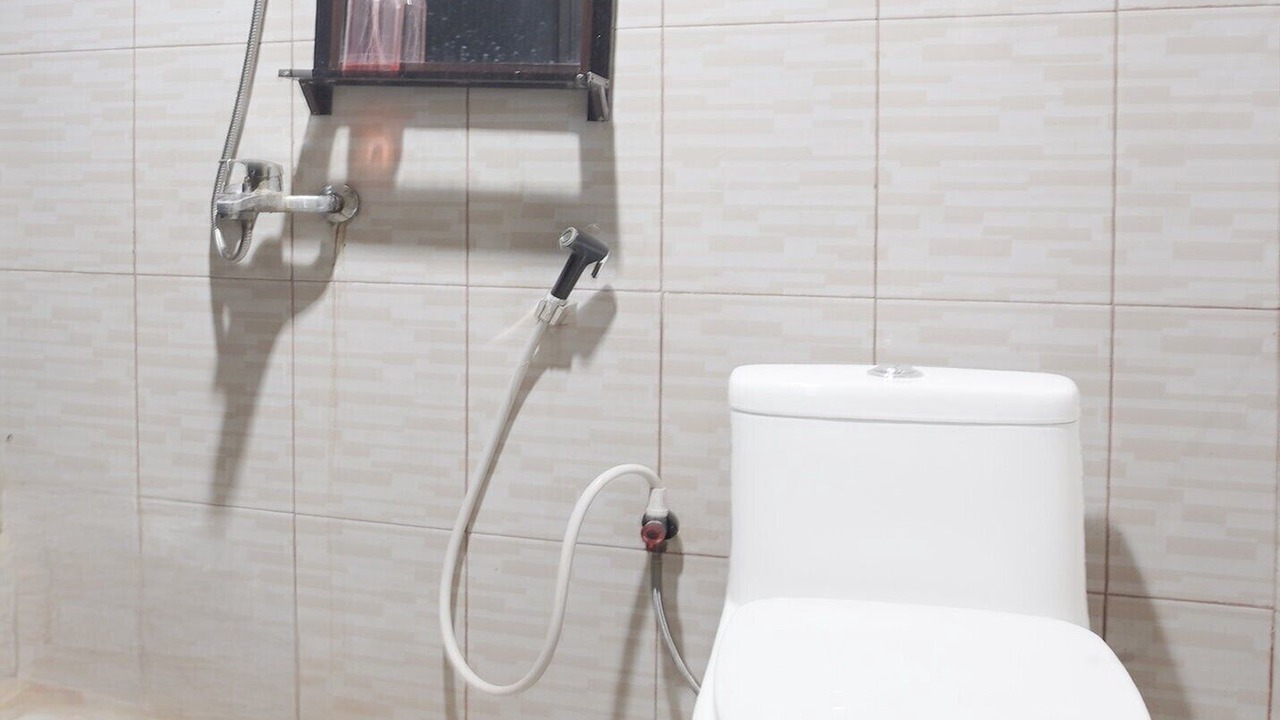 Photo of Bathroom in Tanjung Uncang