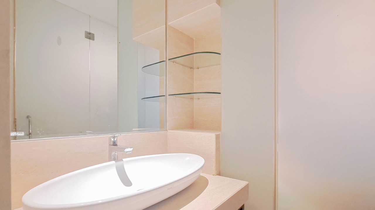 Photo of Bathroom in Hegarmanah