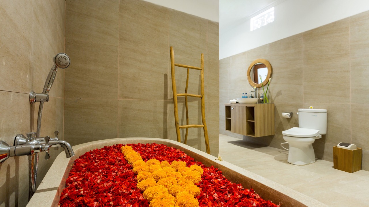 Photo of Bathroom in Kedewatan