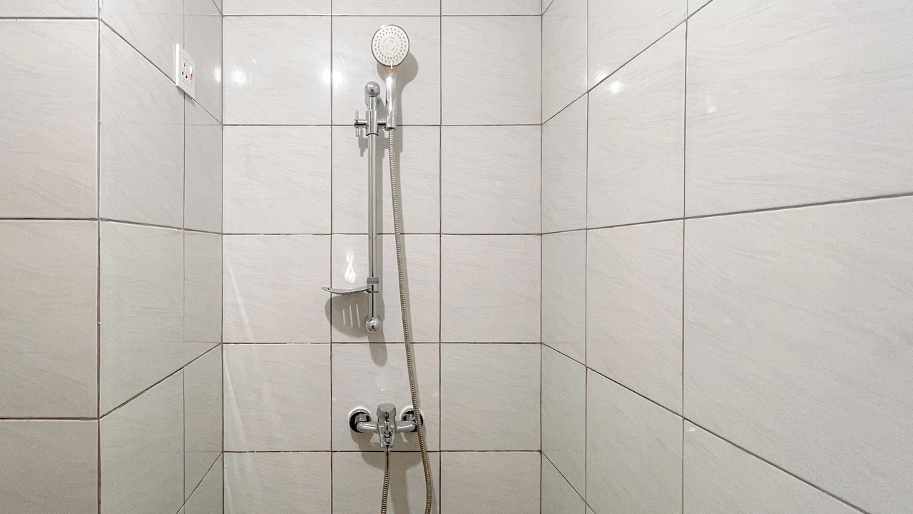 Photo of Bathroom in Makassar