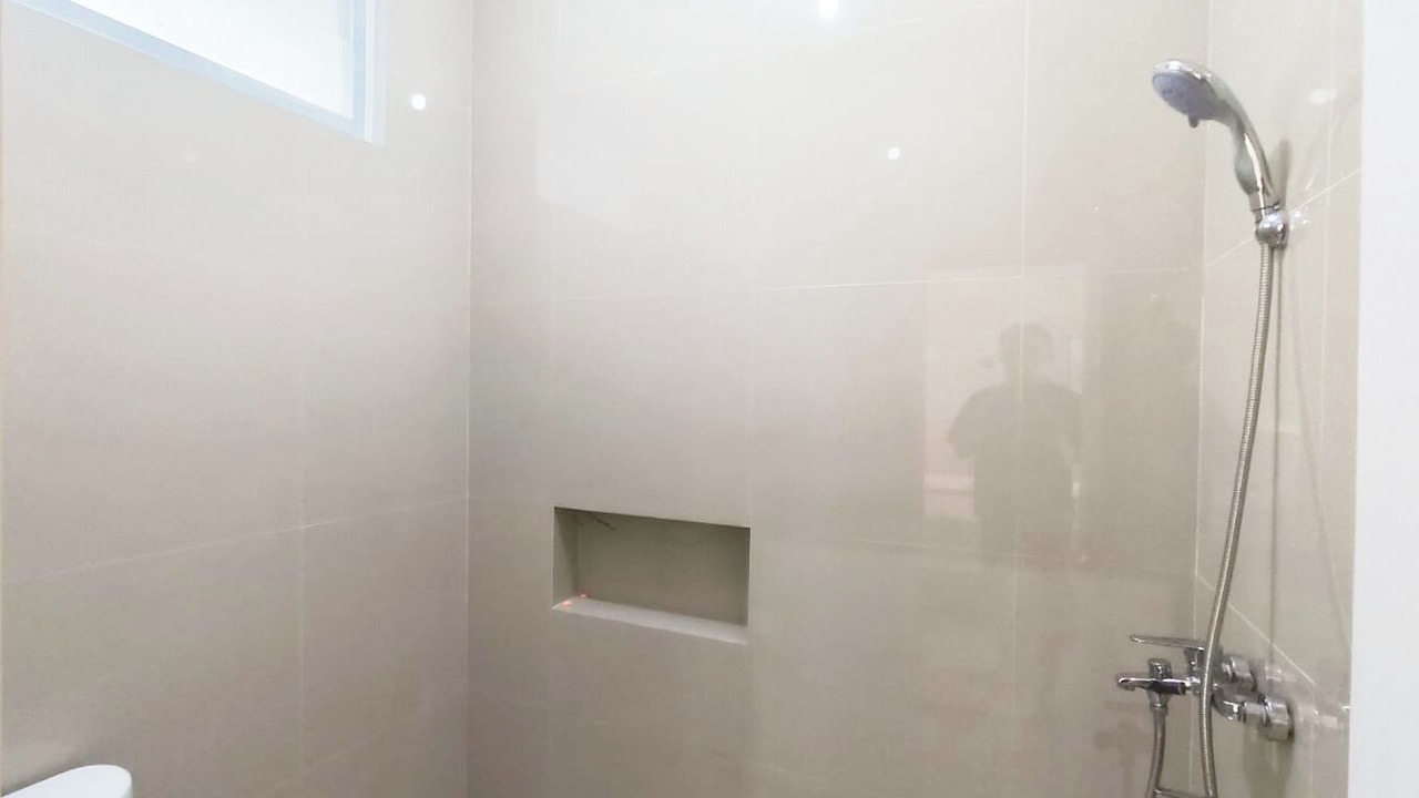 Photo of Bathroom in West Semarang