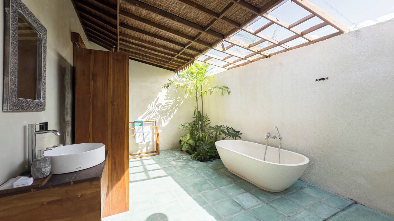 Photo of Bathroom in Sayan