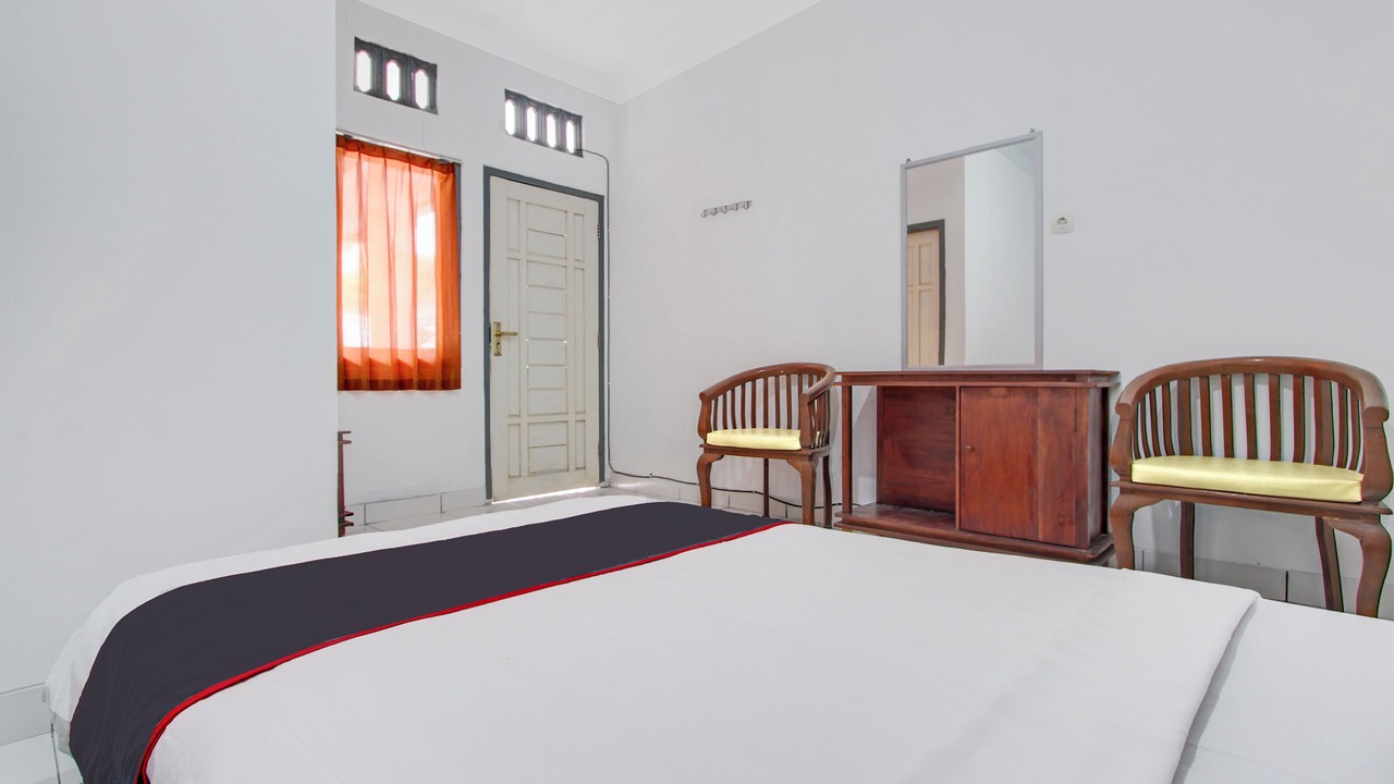 Photo of Bedroom in Pakem