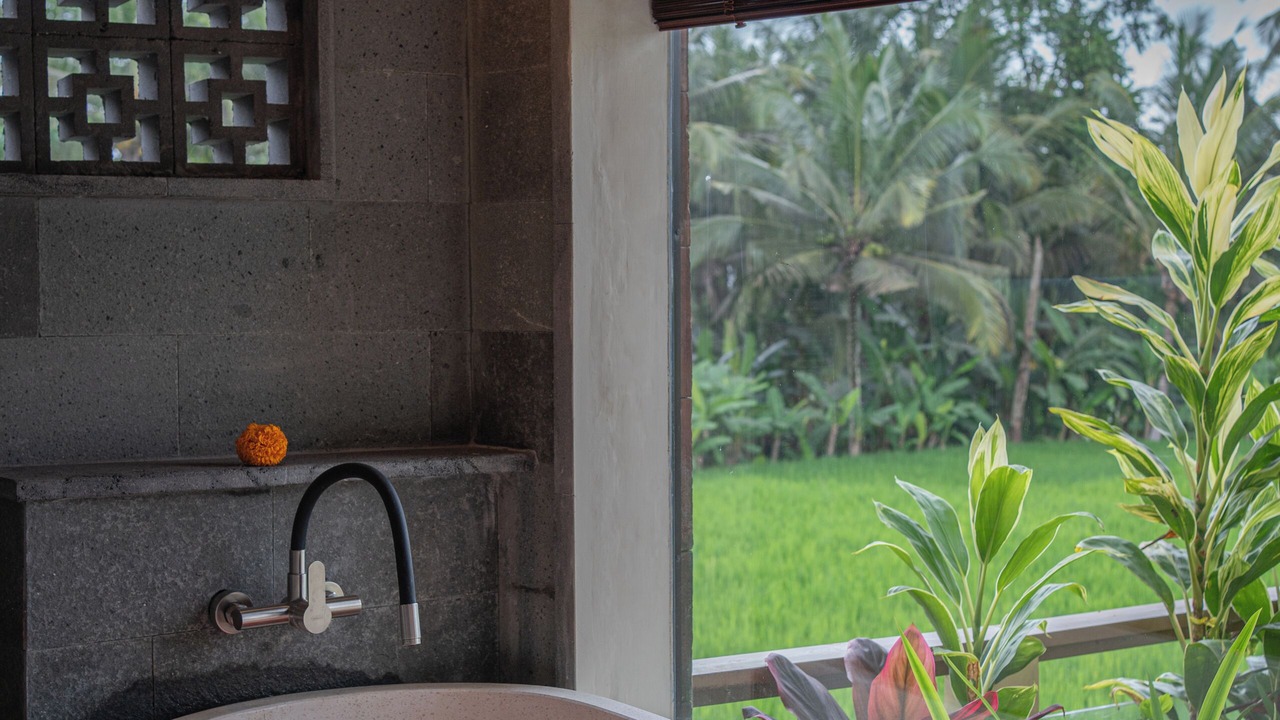 Photo of Bathroom in Keliki