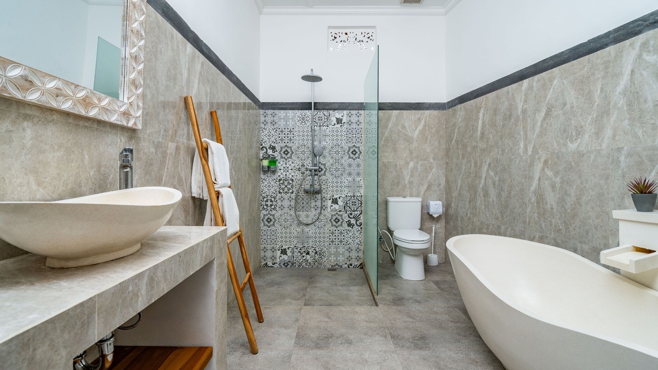 Photo of Bathroom in Singakerta