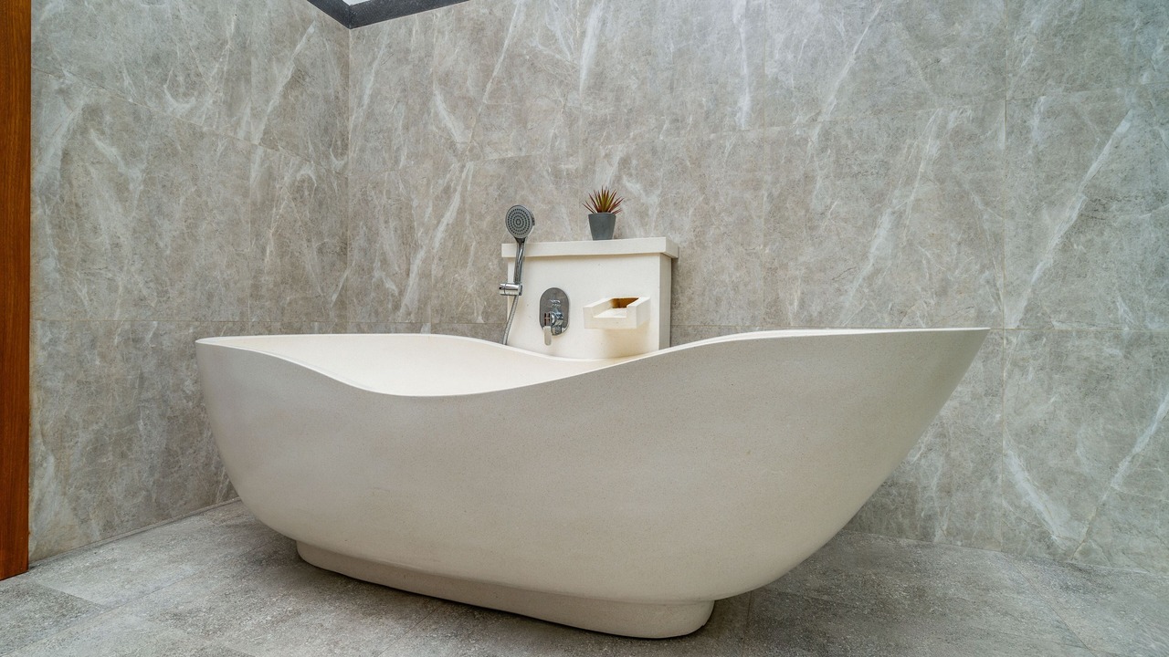 Photo of Bathroom in Singakerta