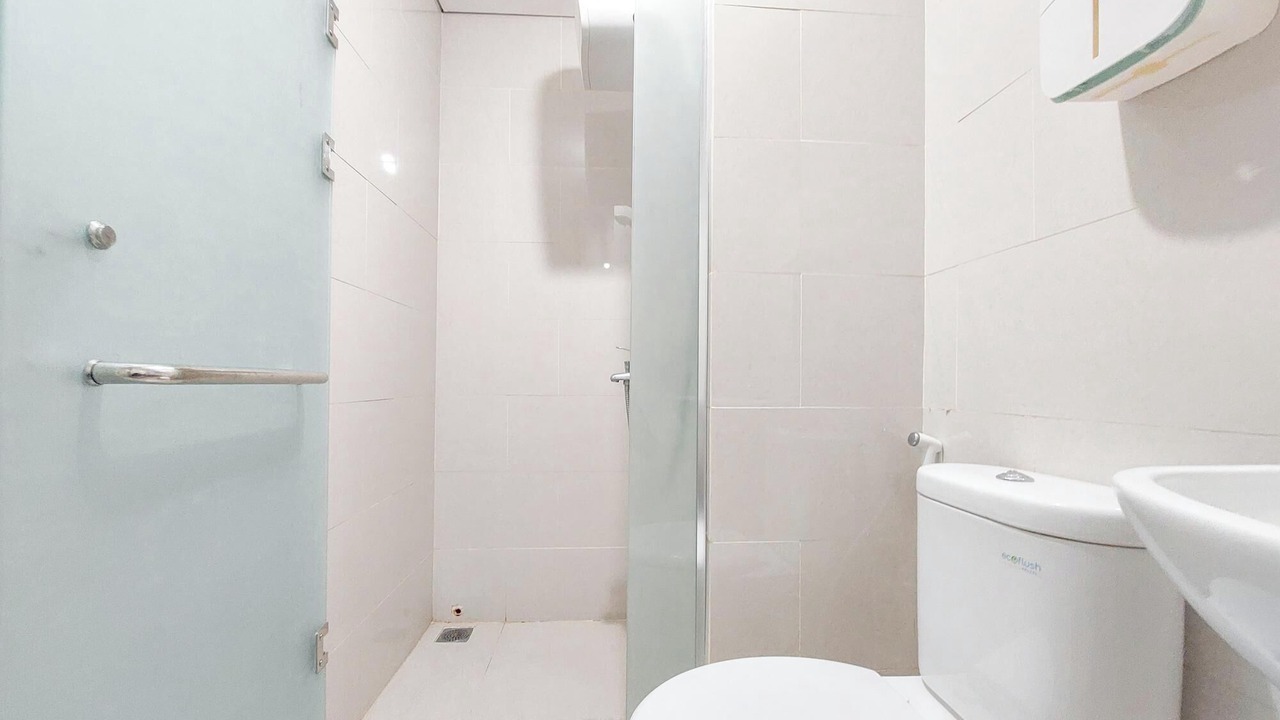 Photo of Bathroom in Kesawan