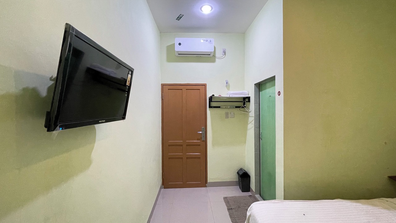 Photo of Bedroom in Parapat