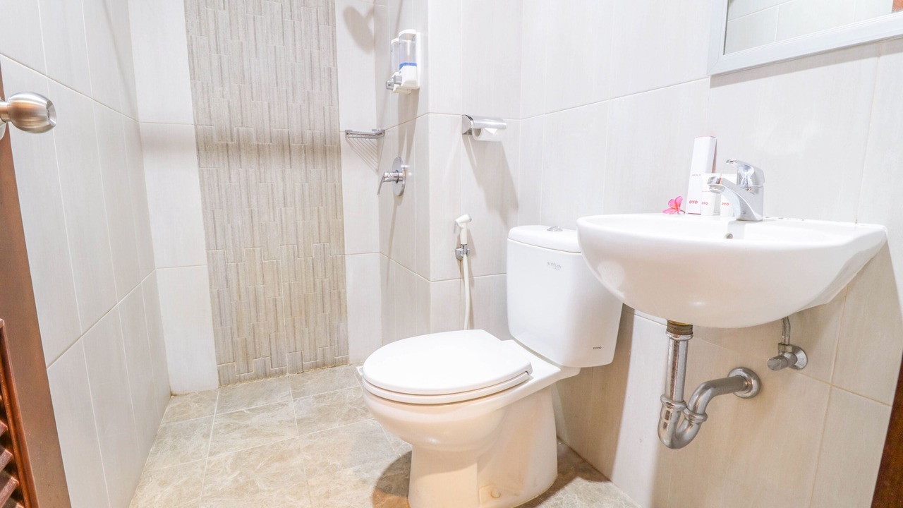 Photo of Bathroom in Mataram