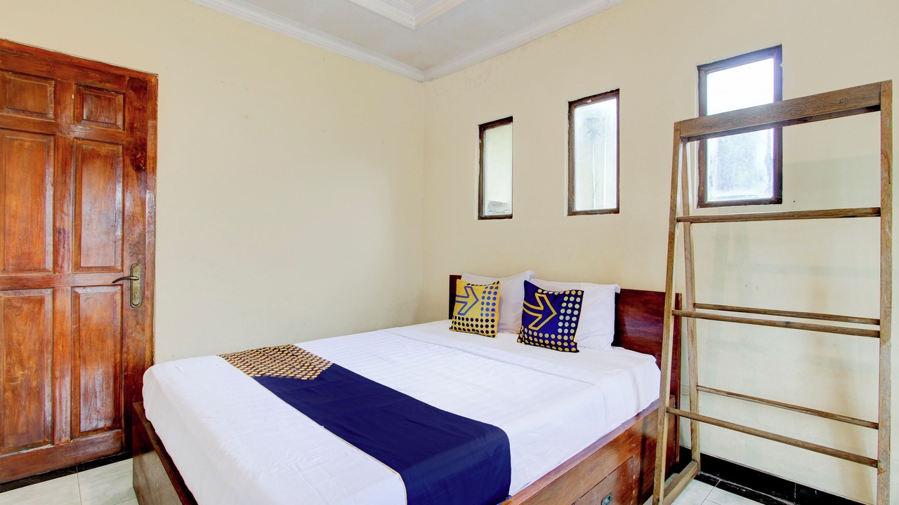 Photo of Bedroom in Pakem