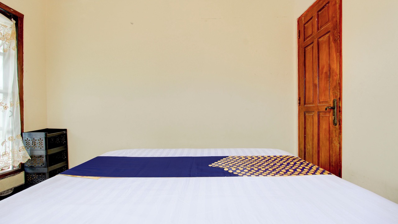 Photo of Bedroom in Pakem