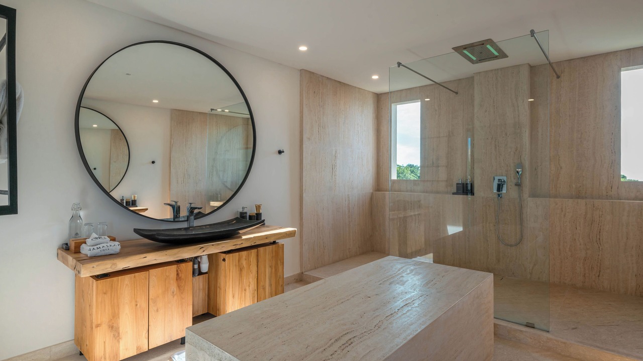 Photo of Bathroom in Jimbaran