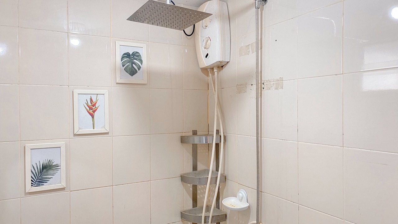 Photo of Bathroom in Jatinegara