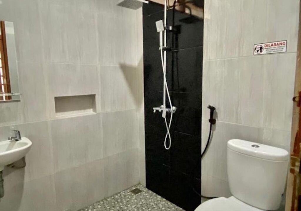 Photo of Bathroom in Cipanas