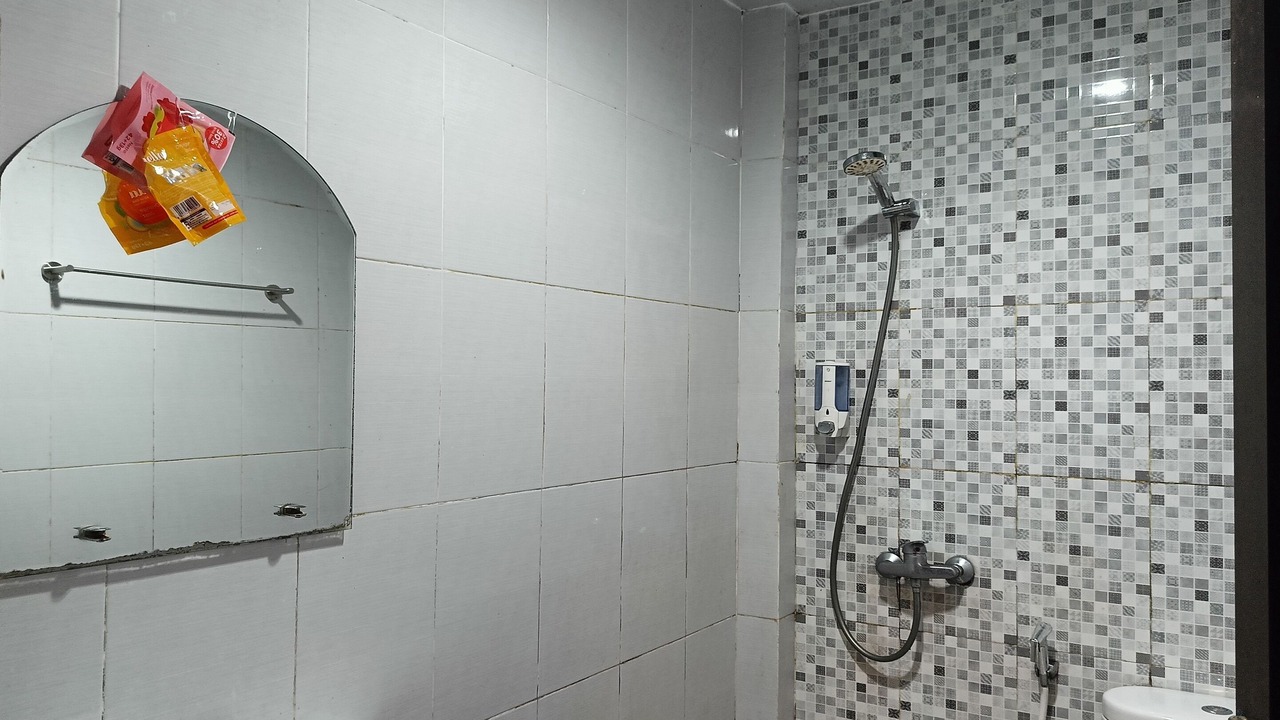 Photo of Bathroom in Makassar