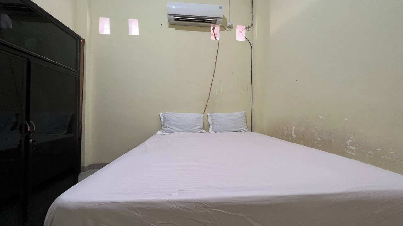 Photo of Bedroom in Enrekang