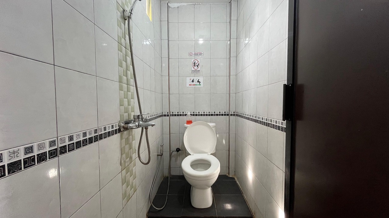 Photo of Bathroom in Jambi