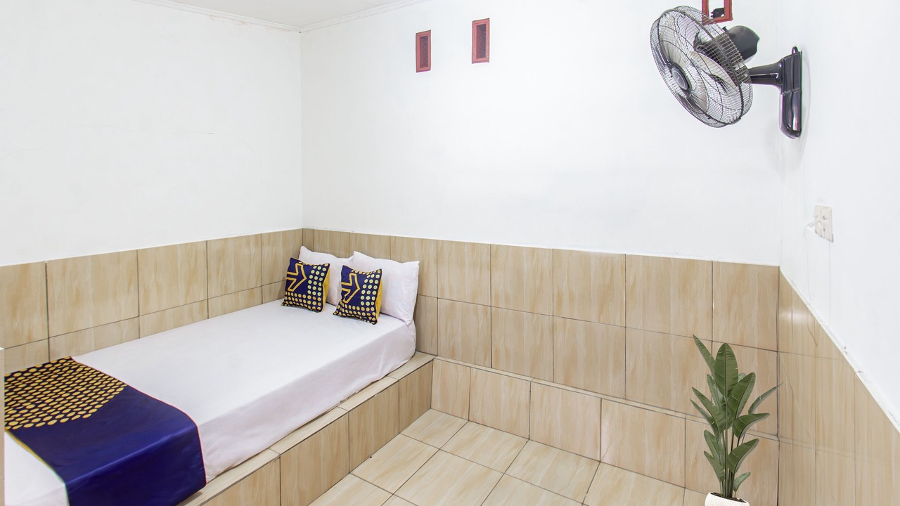 Photo of Bedroom in Kecamatan Kuripan