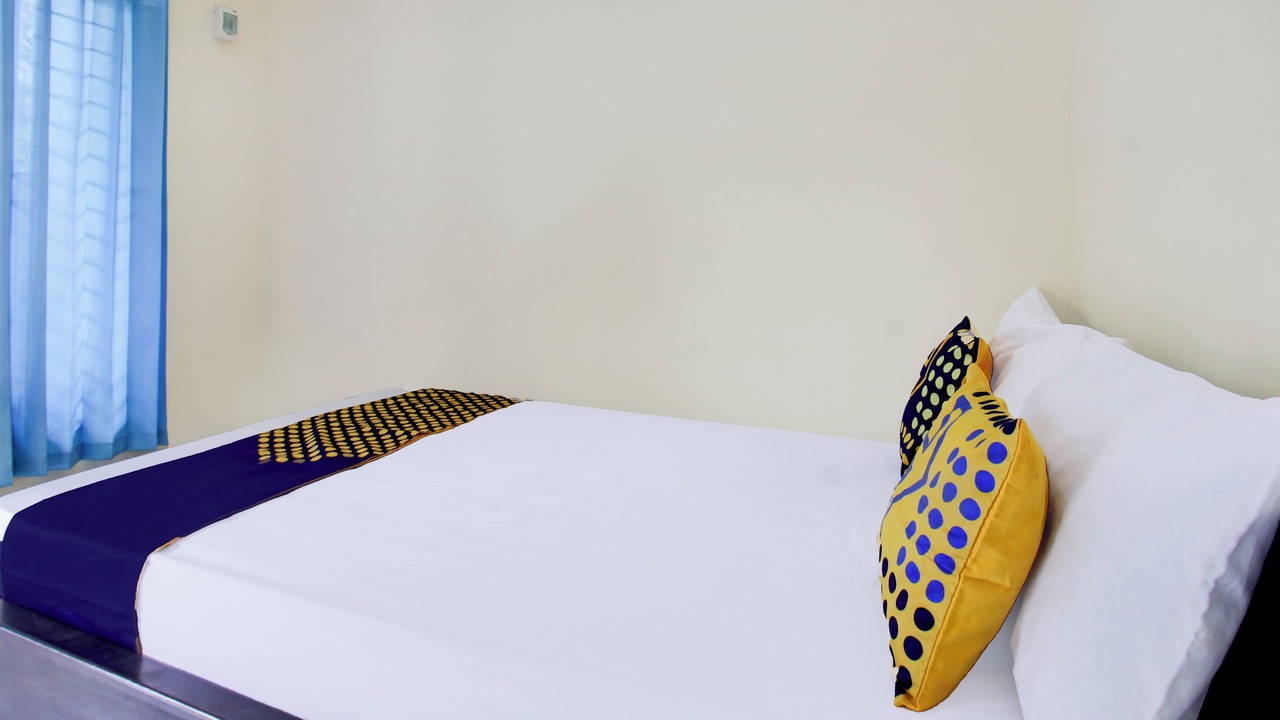 Photo of Bedroom in Tanjung