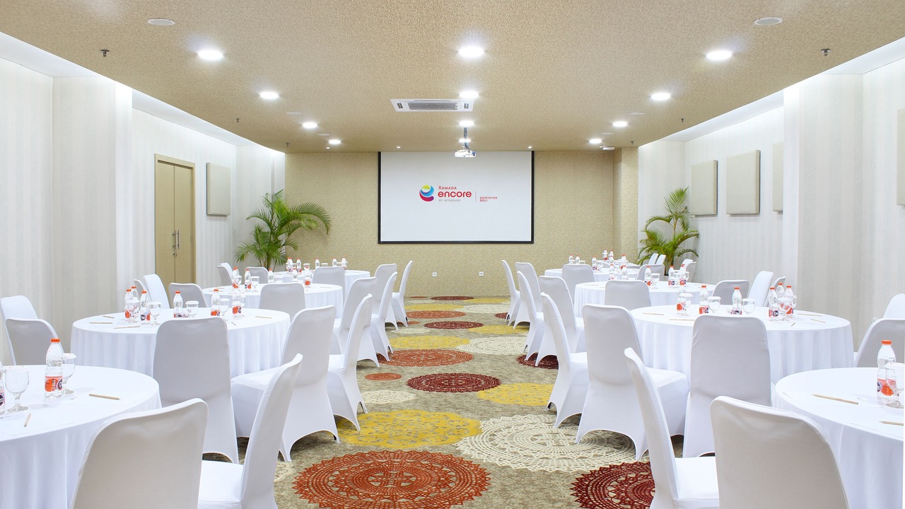 Photo of Outdoor in Sunset Road