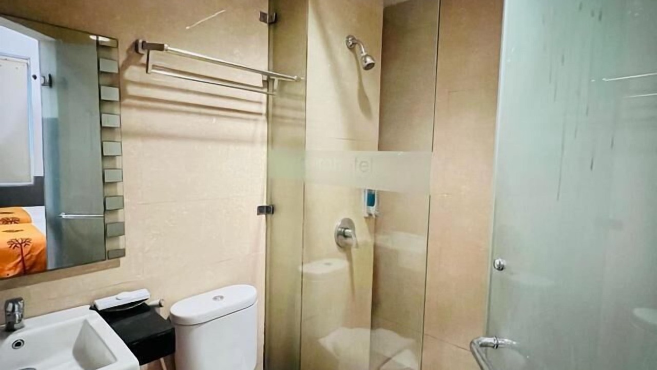 Photo of Bathroom in Panakkukang