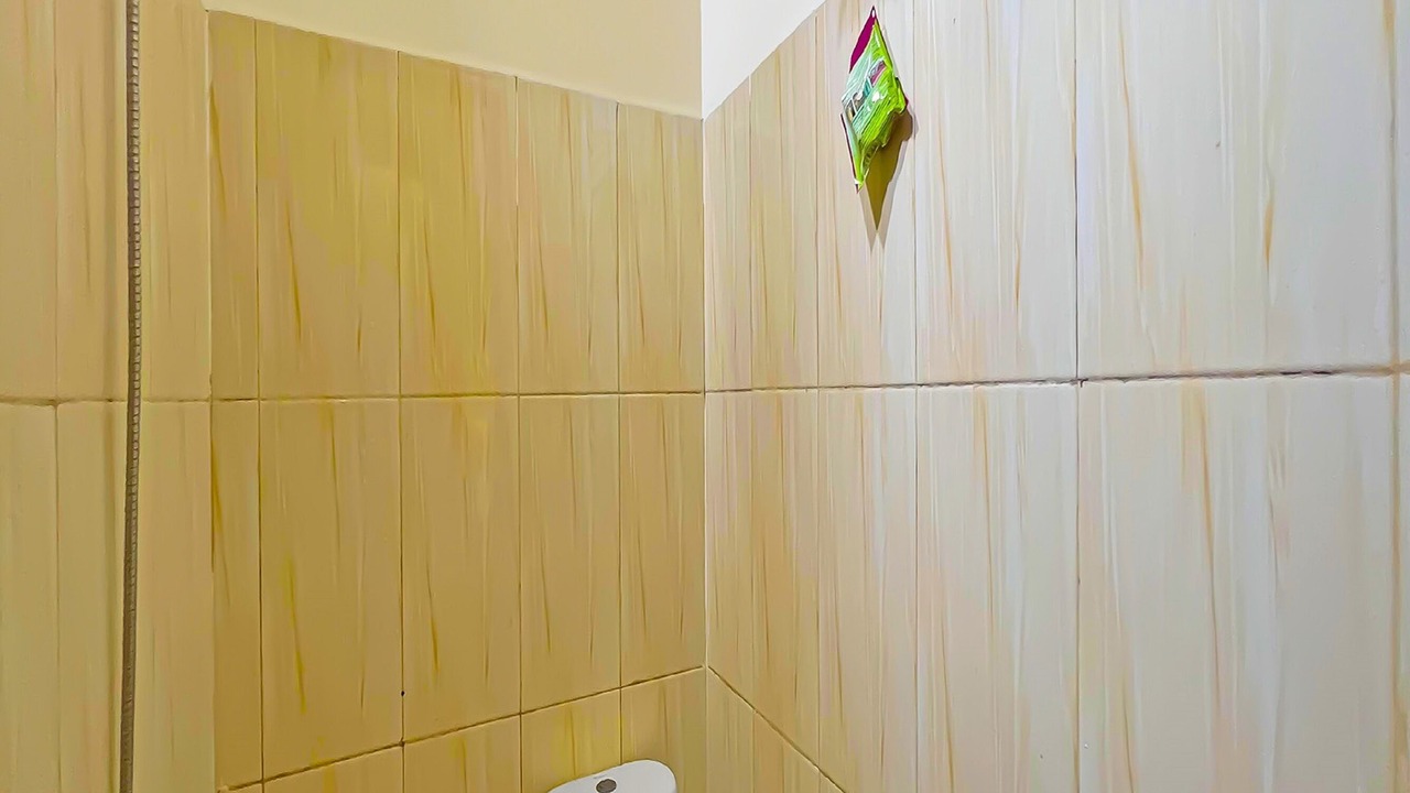 Photo of Bathroom in Makassar