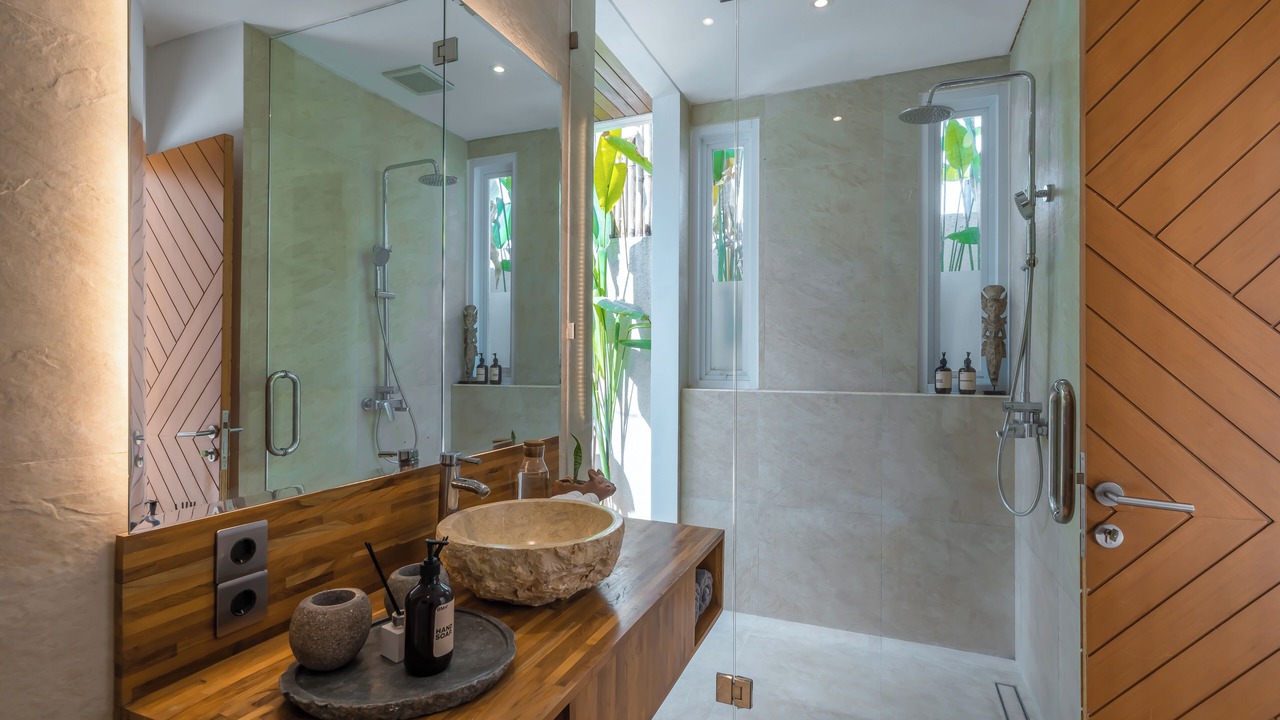 Photo of Bathroom in Singakerta