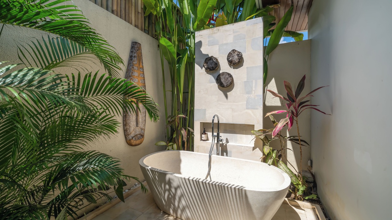 Photo of Bathroom in Singakerta