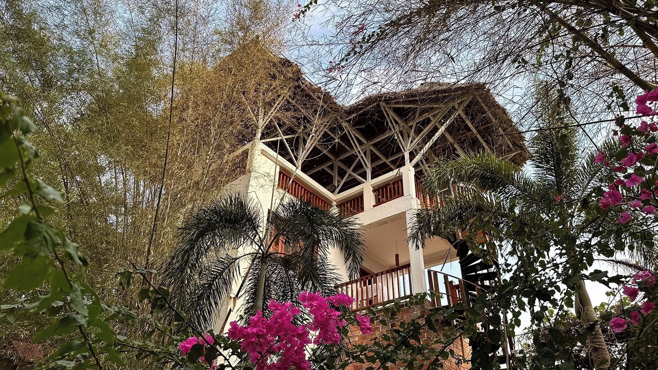 Photo of Outdoor in Bira