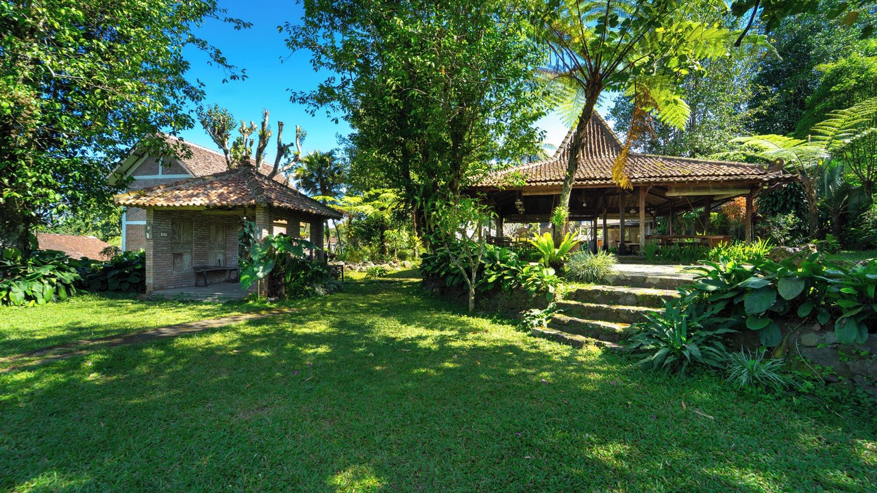 Photo of Outdoor in Pakem