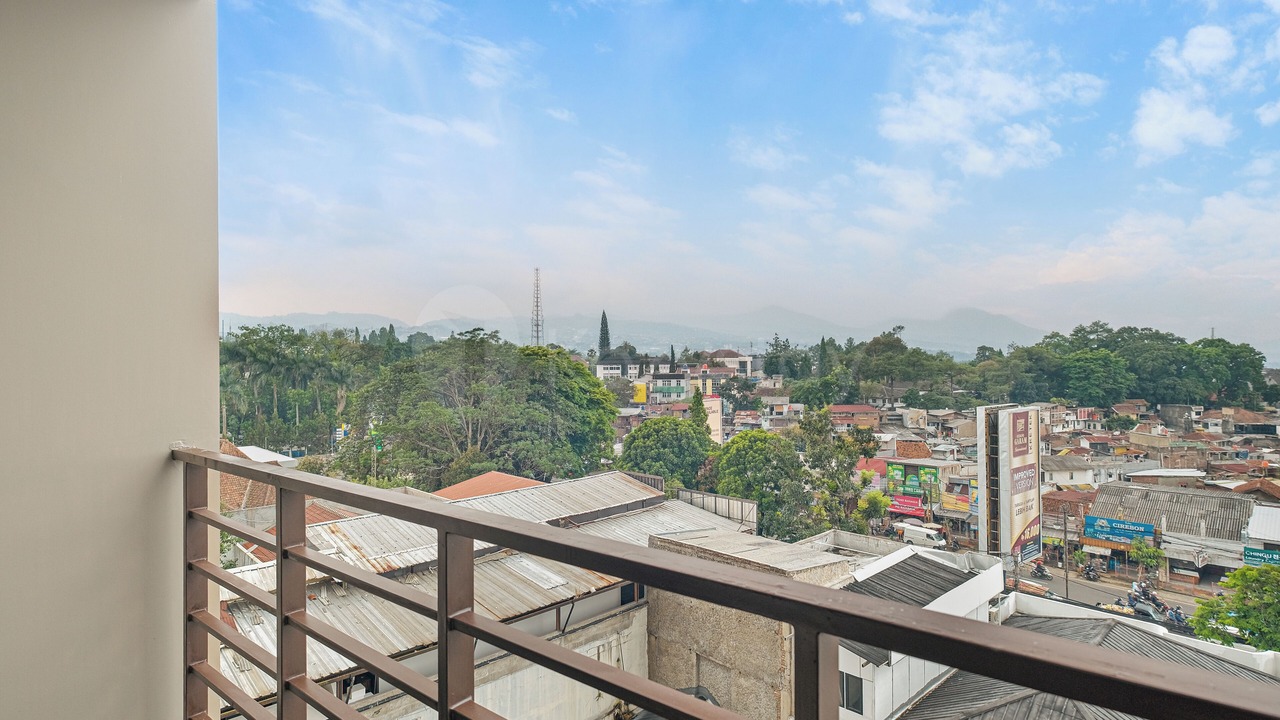 Photo of Patio Balcony in Hegarmanah