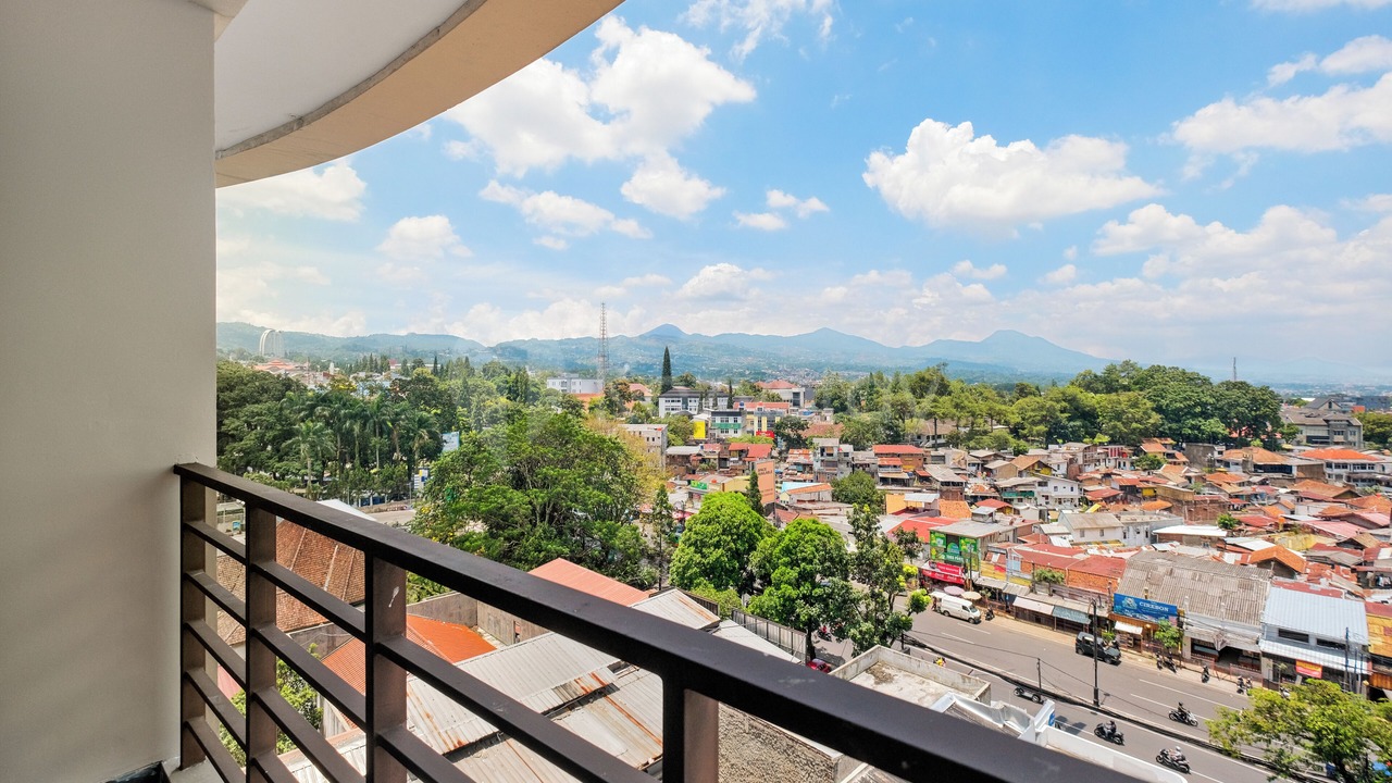 Photo of Patio Balcony in Hegarmanah