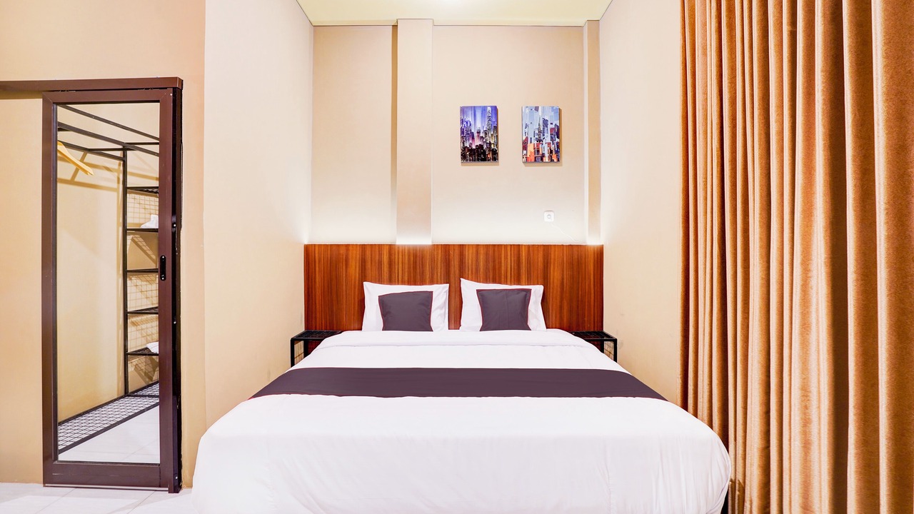 Photo of Bedroom in Padang