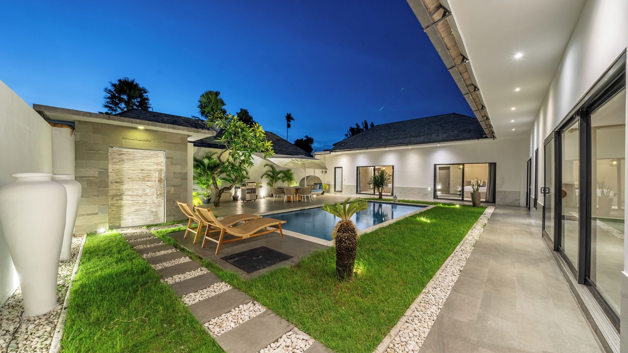 Photo of Outdoor in Padangsambian Klod