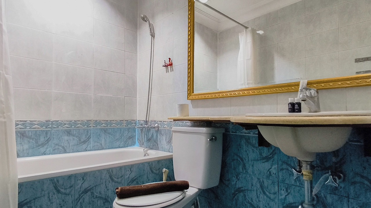 Photo of Bathroom in Suko Manunggal