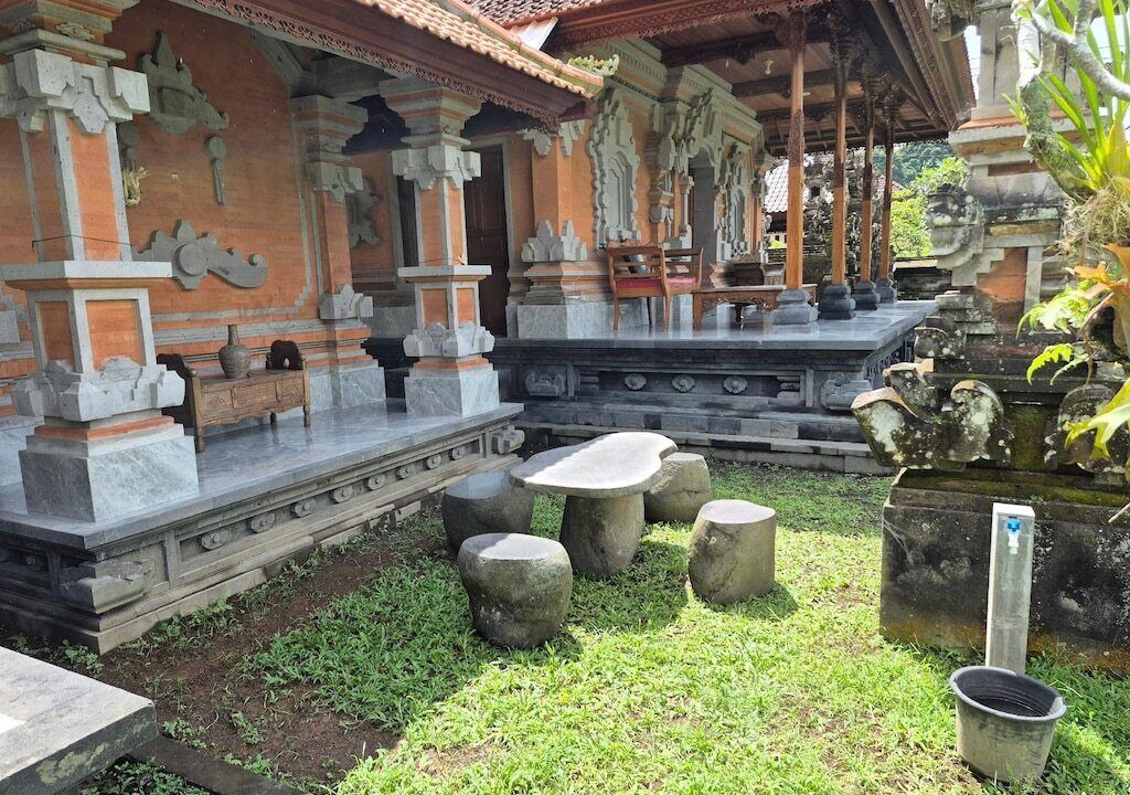 Photo of Outdoor in Selat