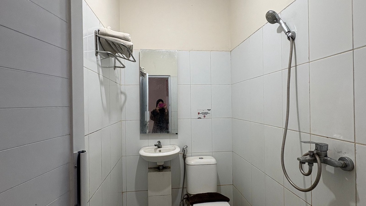 Photo of Bathroom in Rajabasa