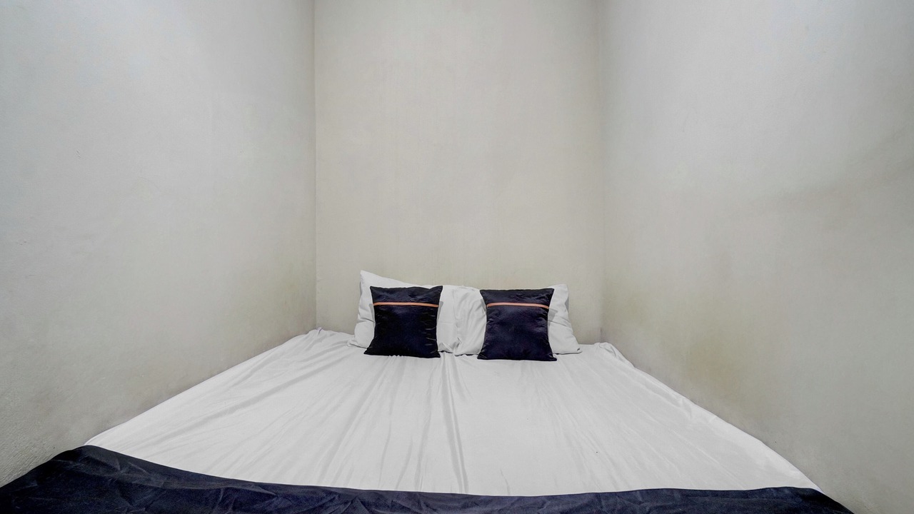 Photo of Bedroom in Old Jakarta