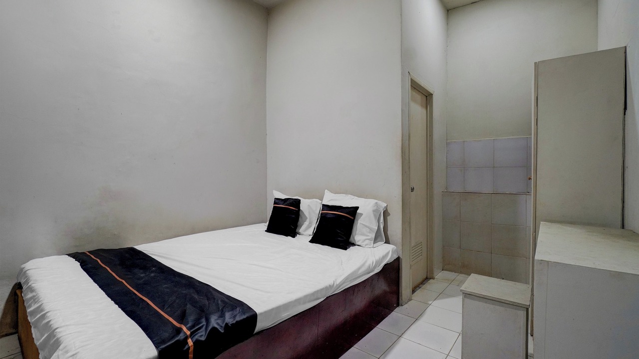 Photo of Bedroom in Old Jakarta