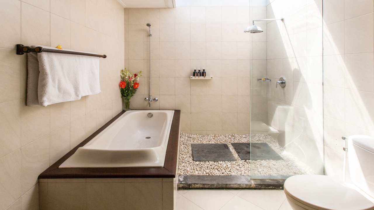 Photo of Bathroom in Dyanapura