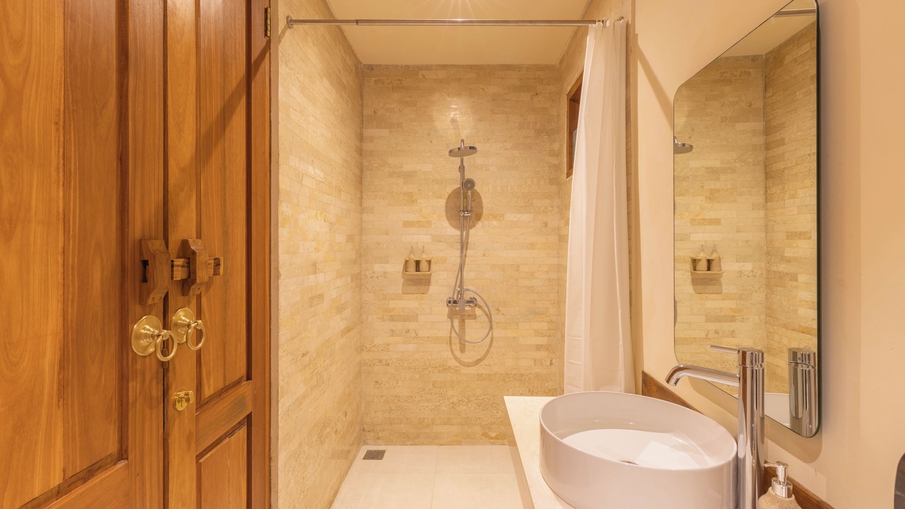 Photo of Bathroom in Uluwatu