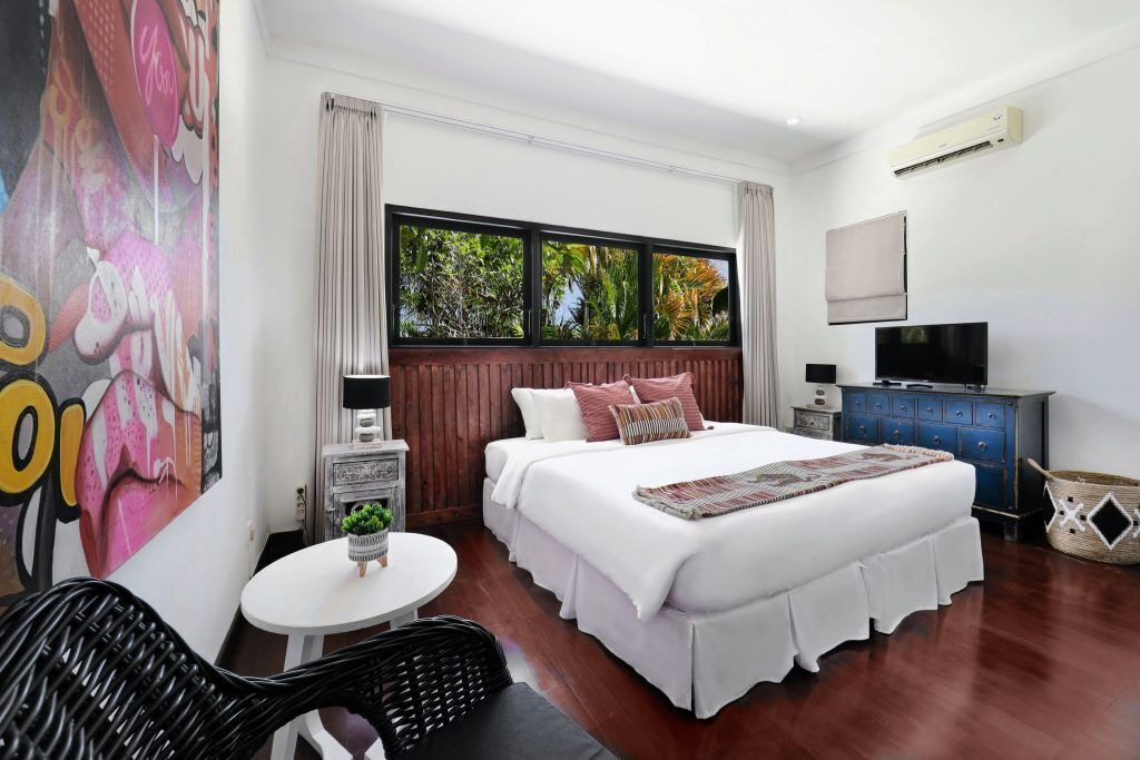 Photo of Bedroom in Drupadi