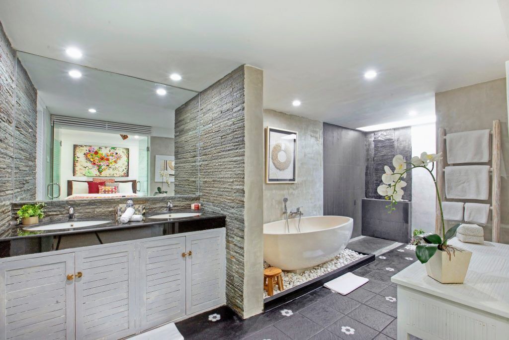 Photo of Bathroom in Drupadi