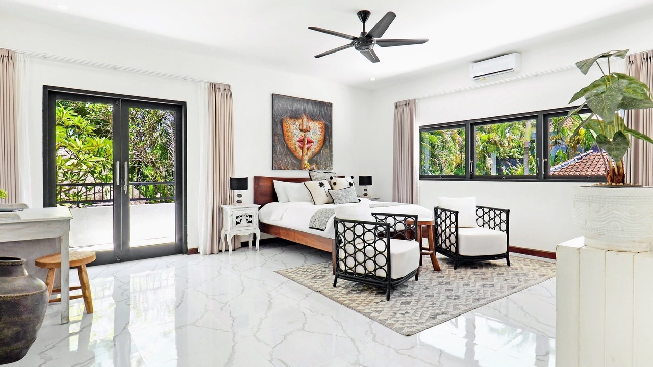 Photo of Bedroom in Drupadi