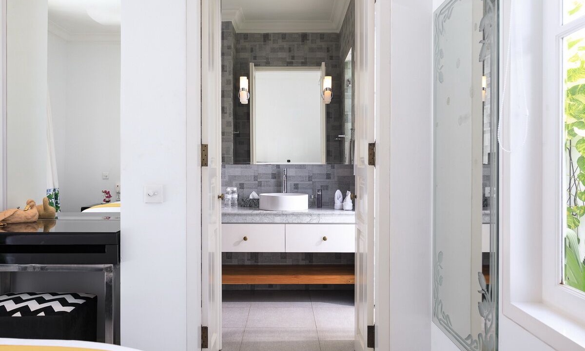 Photo of Bathroom in Dyanapura