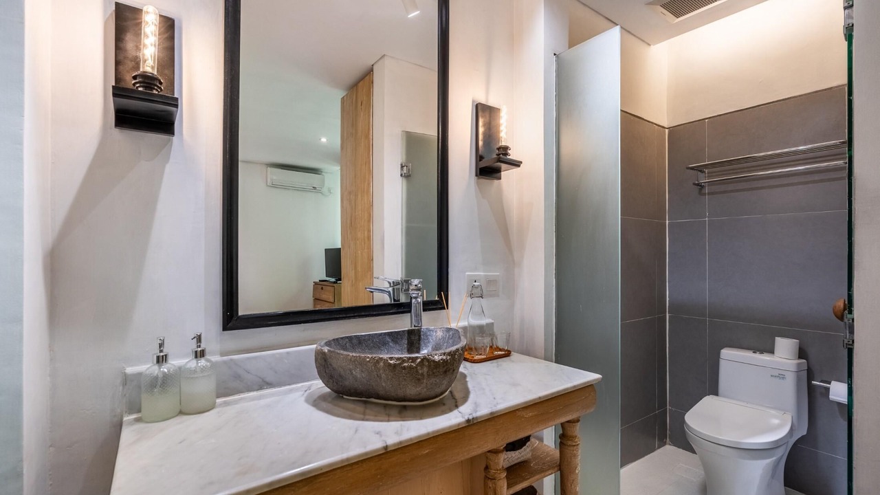 Photo of Bathroom in Kampial