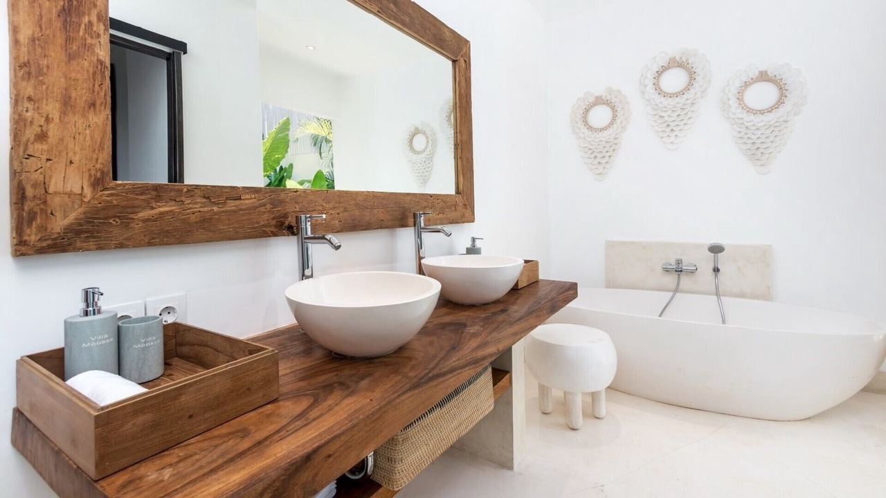 Photo of Bathroom in Drupadi